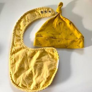 EUC • PEHR duck bib and beanie hat set